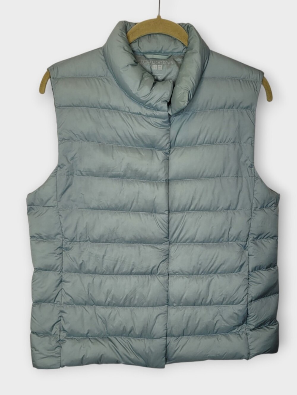 Uniqlo Ultra Light Down Vest L Seafoam Green-Blue